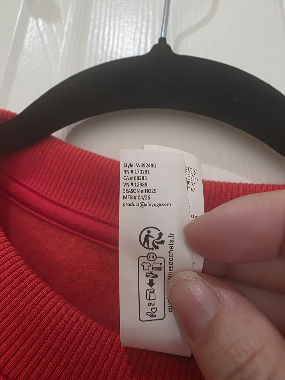 ALO Yoga Cropped Accolade Crewneck Bright Red Size M - Picture 4 of 6